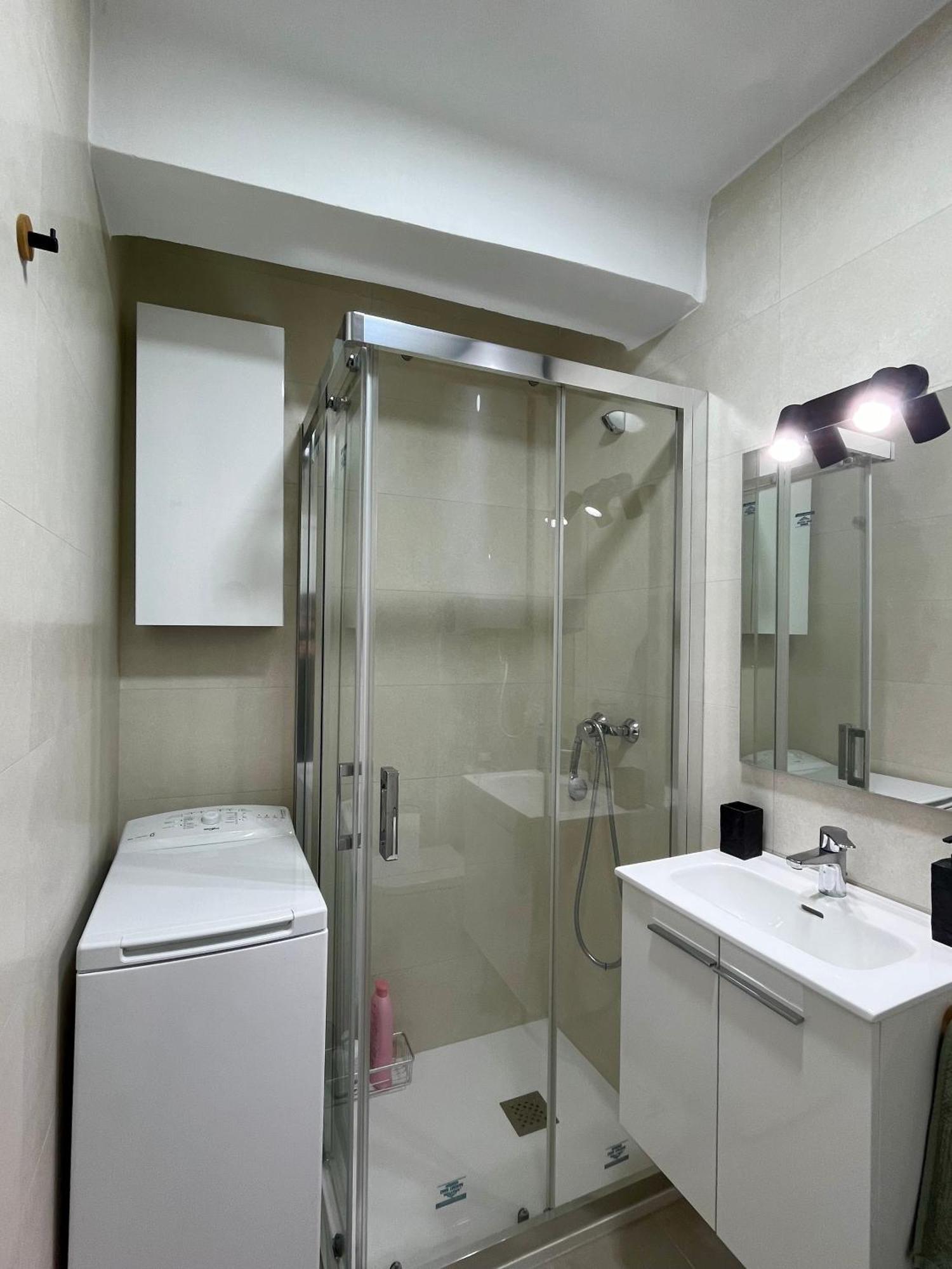 דירות Wonderful Flat With Seaview In נרחה מראה חיצוני תמונה