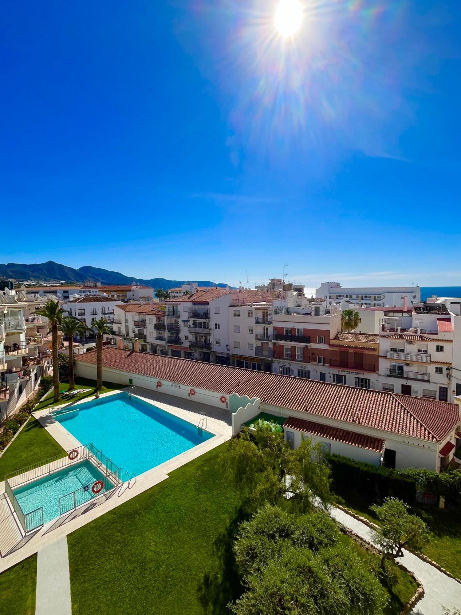 דירות Wonderful Flat With Seaview In נרחה מראה חיצוני תמונה