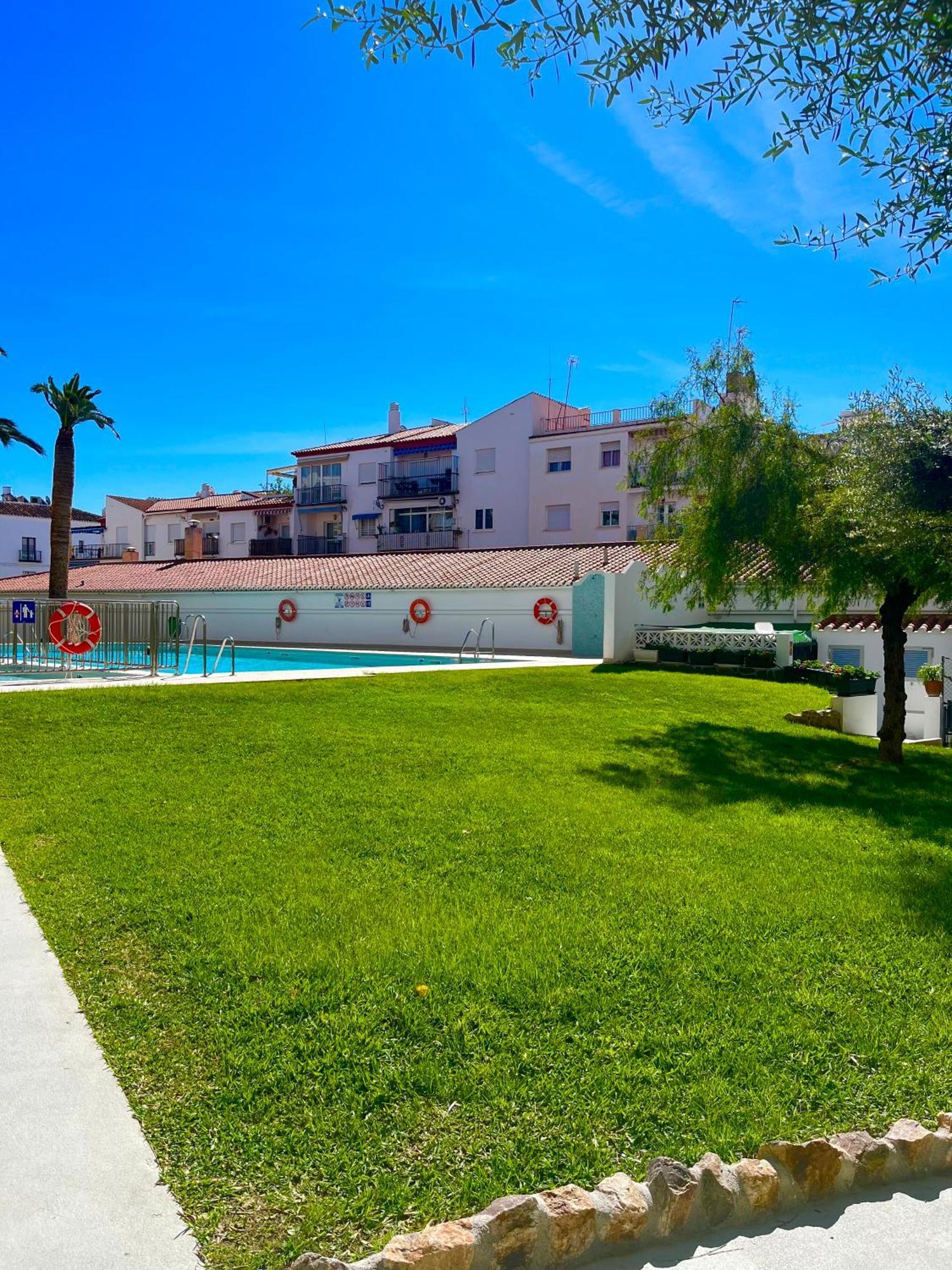 דירות Wonderful Flat With Seaview In נרחה מראה חיצוני תמונה